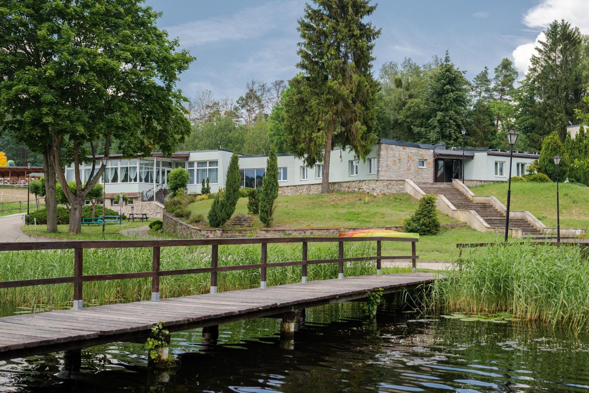 Osrodek Wypoczynkowy Lesne Ustronie Hostel Witnica Exterior photo
